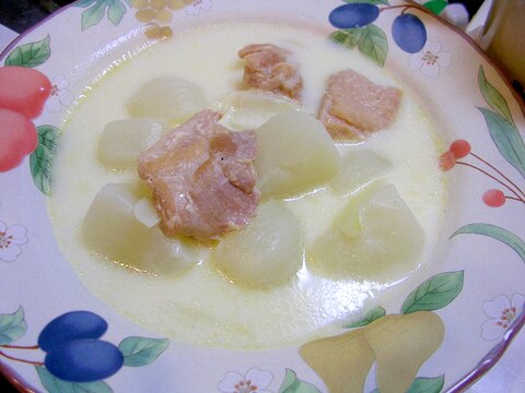 冬は暖かいもので 鶏と蕪のミルクシチュー レシピ 作り方 By うさぎの春子 楽天レシピ 冬は暖かいもので 鶏と蕪のミルクシチュー レシピ 作り方 By うさぎの春子 楽天レシピ